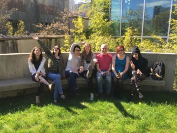 Spring is finally here… and we celebrate with outdoor lab meetings!